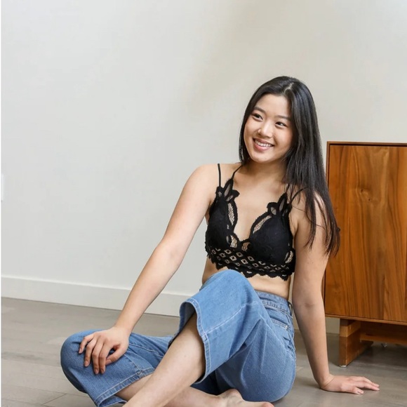 Brand new long line bralette size medium - Picture 2 of 4